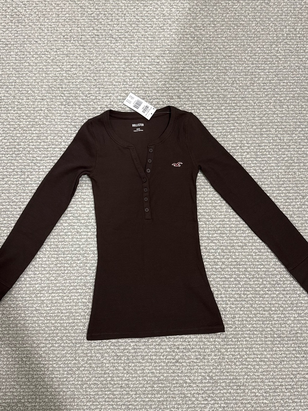 Brand new!! Hollister Women's Long Sleeve Henley Top - Brown